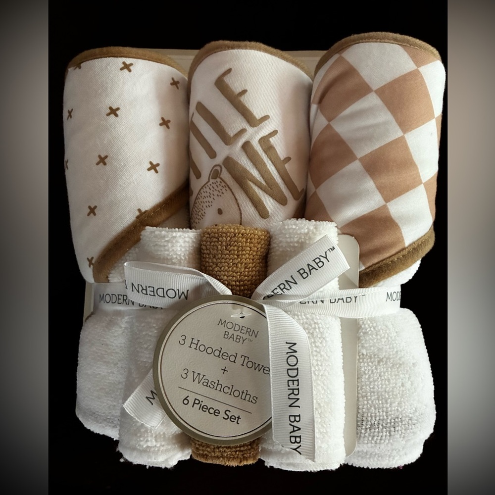 Modern Baby 6 Piece Bath Set - Soft White & Tan.